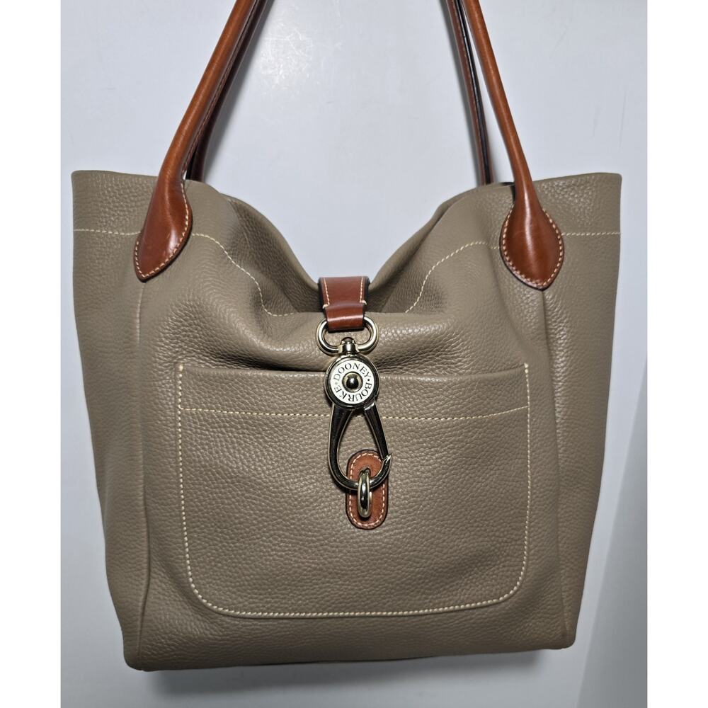 Dooney and Bourke Pebble Grain Logo Lock Tote Shoulder Purse Bag Taupe/Elephant